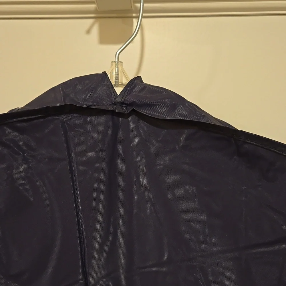 NWOT Navy Blue Garment Bags - 2